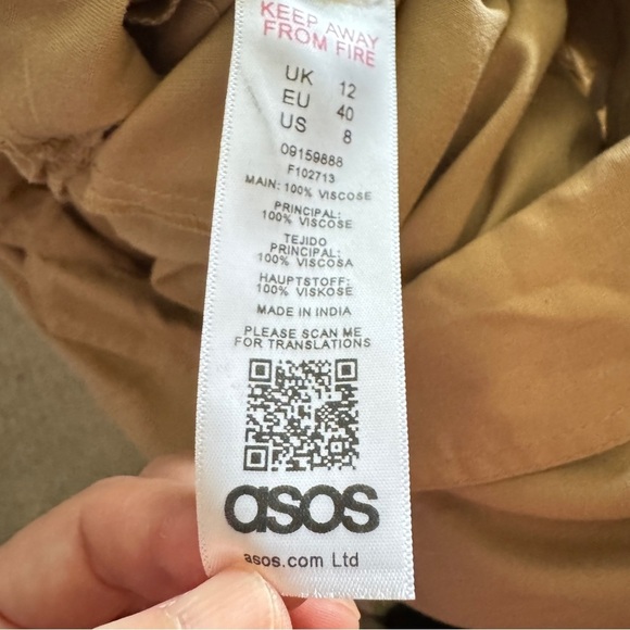 NWT ASOS Tan Jumpsuit with Belted Waist and Tapered Legs - Picture 9 of 10